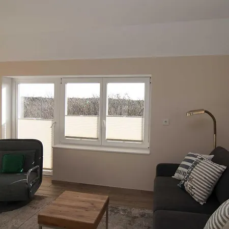 Reetdachhaus Suderende Holiday home Hornum